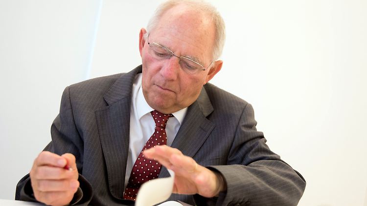 Wolfgang Schäuble setzt sich dafür ein, dass die EU-Nachbarstaaten stabiilisiert werden. Das geht nur mit viel Geld.