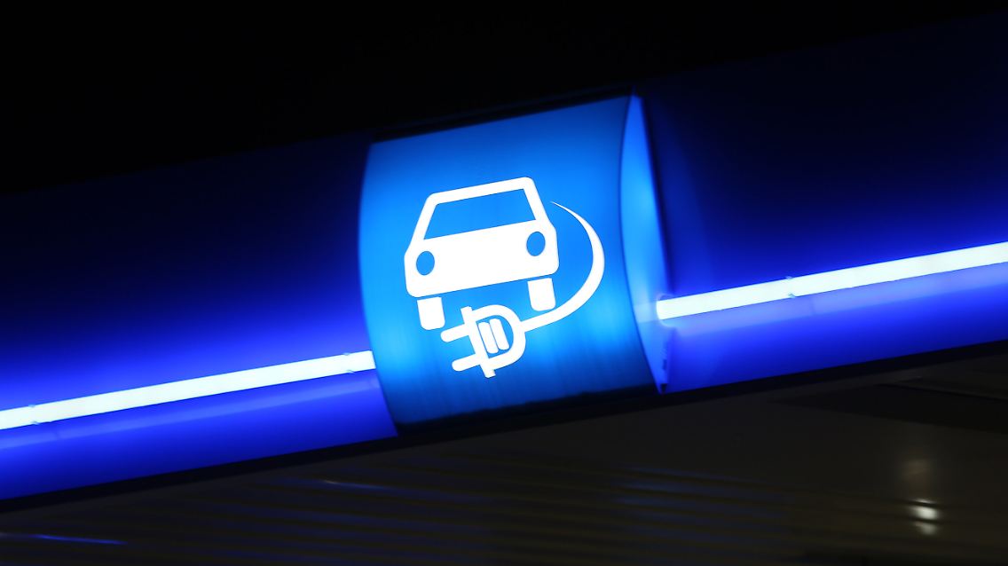 Alle großen Autohersteller setzen jetzt auf E-Autos