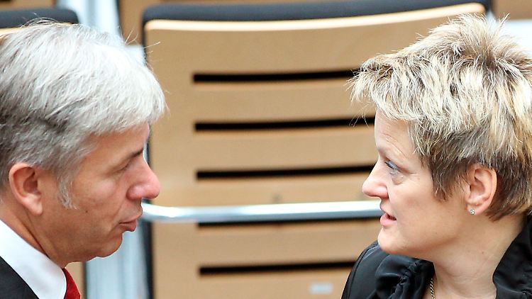 Klaus Wowereit und Renate Künast - wohl bald Konkurrenten im Wahlkampf.
