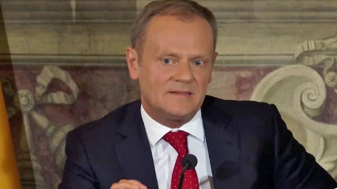 Tusk.jpg