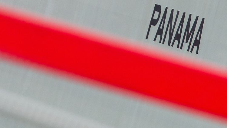 Die Veröffentlichung der "Panama-Papers" hatte für etliche Politiker, Sportler und Prominente unangenheme Konsequenzen.