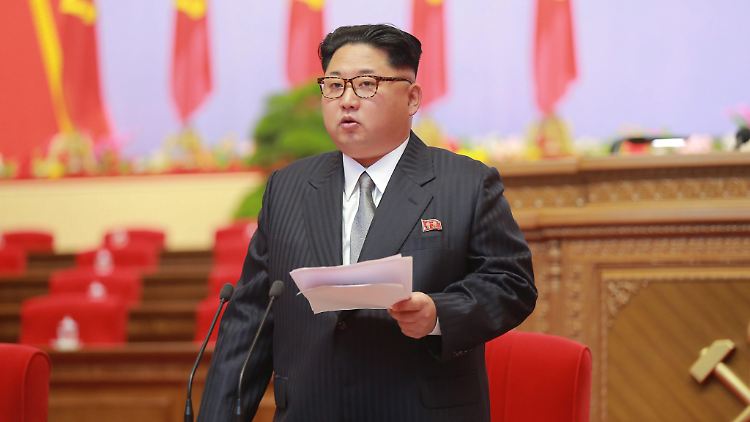 Machthaber Kim Jong Un beim ersten Parteikongress in Nordkorea seit 36 Jahren.