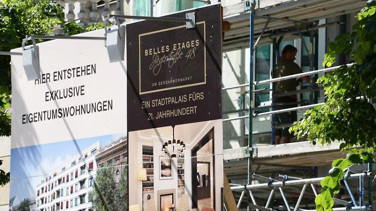 Wer eine Eigentumswohnung kauft, sollte sich vorher gut über Gemeinschaftsräume und die Nutzung von Grundstücksteilen informieren. Wesentliches dazu steht in der Teilungserklärung.  