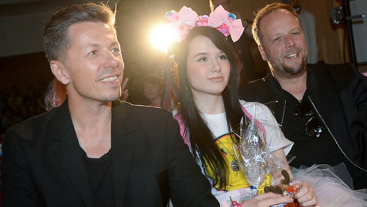 Seit Montag leisten ihre beiden Ex-Mentoren bei "The Voice of Germany" Jamie-Lee in Schweden Gesellschaft.