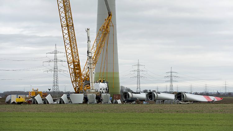 Im ersten Quartal 2017 könnte einmalig die Vergütung für Windkraftanlagen an Land um 7,5 Prozent abgesenkt werden.