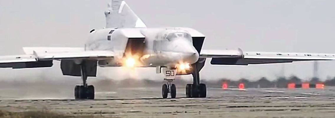 Als Reaktion auf die Inbetriebnahme will Russland TU-22-Bomber auf der Krim stationieren.
