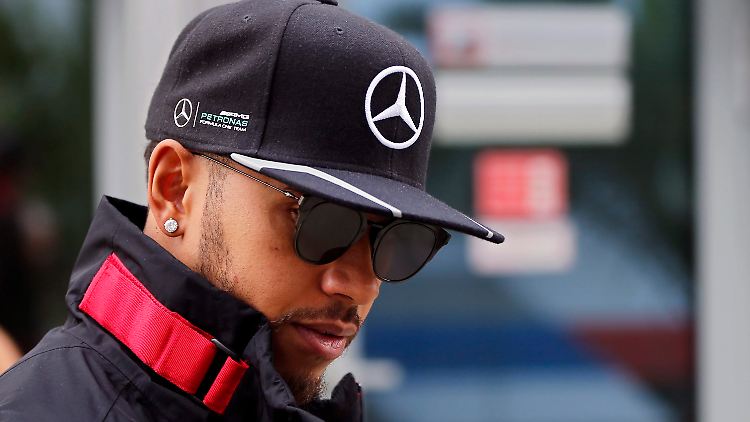 "Ich bin sehr stolz auf die Jungs in der Box": Lewis Hamilton.