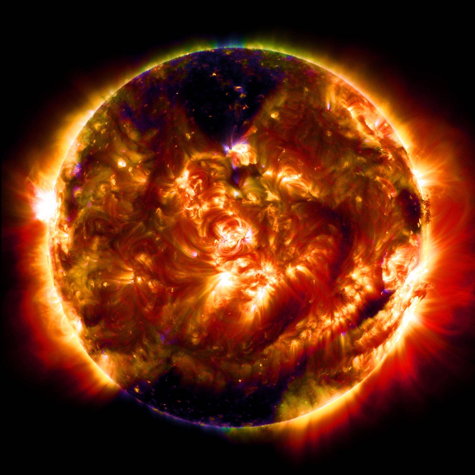 Unser Zentralgestirn, die Sonne, ist ein Bündel an Energie. Der Mensch nutzt diese bereits seit einigen Jahren, um daraus Strom zu gewinnen. Das geschieht hauptsächlich auf zwei Arten: Die eine ist ... 