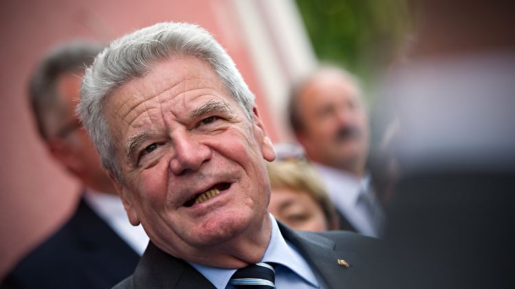 Zu Beginn seiner zweiten Amtszeit wäre Gauck 77 Jahre alt.