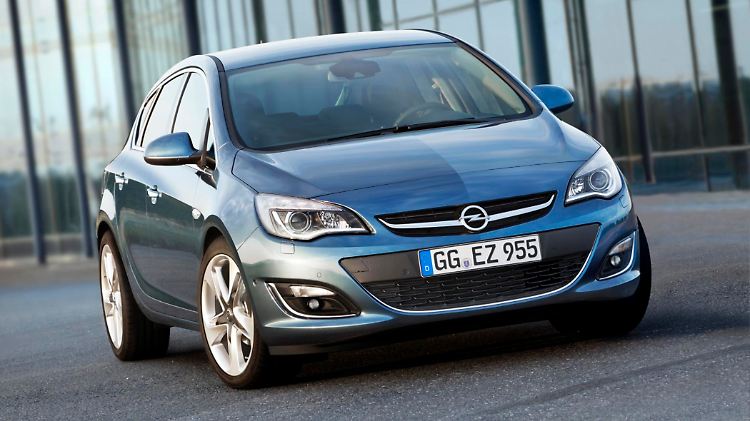 Der Opel Astra zeigt bei Tests Werte, die deutlich über den EU-Grenzwerten für Schadstoffe liegen.