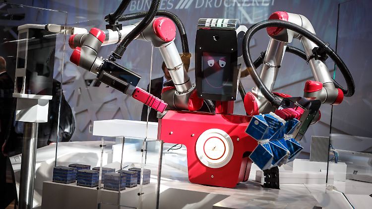 Roboter könnten in der Lage sein, auch Tätigkeiten auszuführen, die viel Fingerfertigkeit verlangen.