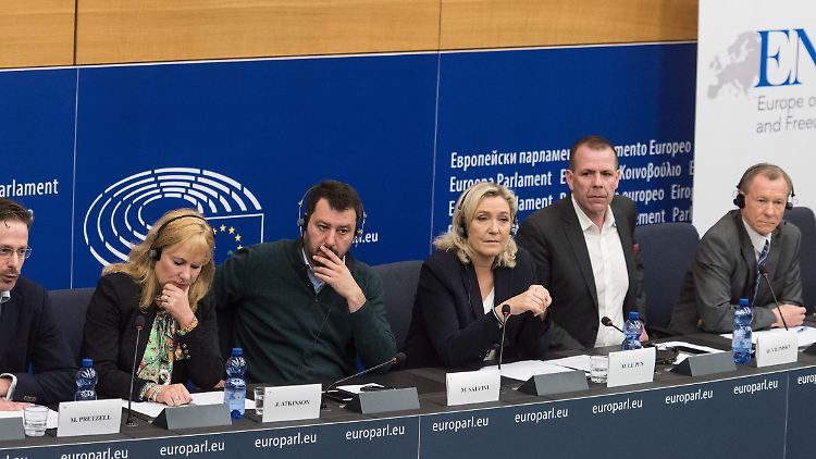 Im Europaparlament üben AfD und FN bereits den Schulterschluss: Der Abgeordnete Marcus Pretzell wechselte in die ENF-Fraktion unter der Leitung von Marine Le Pen.