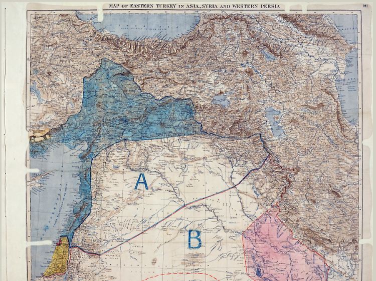 So teilten Briten und Franzosen den Nahen Osten unter sich auf. In späteren Verträgen konkretisierten sich die Grenzen der neuen arabischen Staaten.