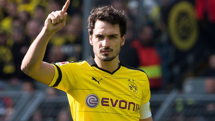 Pflichtspieldebüt für Bayern ausgerechnet beim BVB? Kann gut sein. Denn Mats Hummels tritt mit München beim Supercup am 14. August in Dortmund an.
