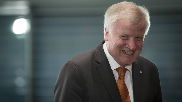 Wie man die nächste Bundestagswahl gewinnen kann? Horst Seehofer hat da genaue Vorstellungen.