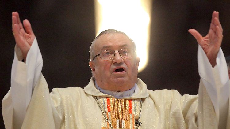 33 Jahre als Bischof, 21 Jahre als Chef der Bischofskonferenz: Kardinal Karl Lehmann hat die Katholische Kirche in Deutschland geprägt.