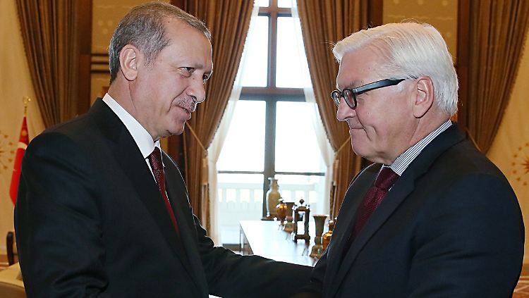 Steinmeier bei einem Treffen mit dem türkischen Präsidenten Erdogan im Herbst 2015