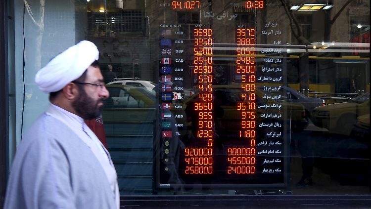 Mit iranischen Geschäftspartnern wollen viele internationale Banken immer noch nichts zu tun haben.