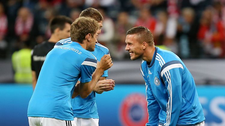 Lukas Podolskis Rolle bei der EM? Nun ja, auf jeden Fall Spaßvogel.