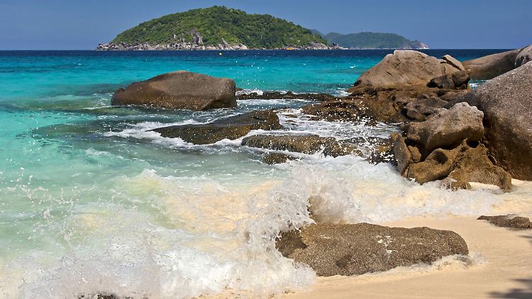 Der Similan-Nationalpark ist für seine schönen Tauchreviere bekannt.