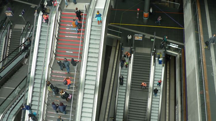 Der Berliner Hauptbahnhof ist ein großes Drehkreuz für den deutschen und internationalen Fernverkehr.
