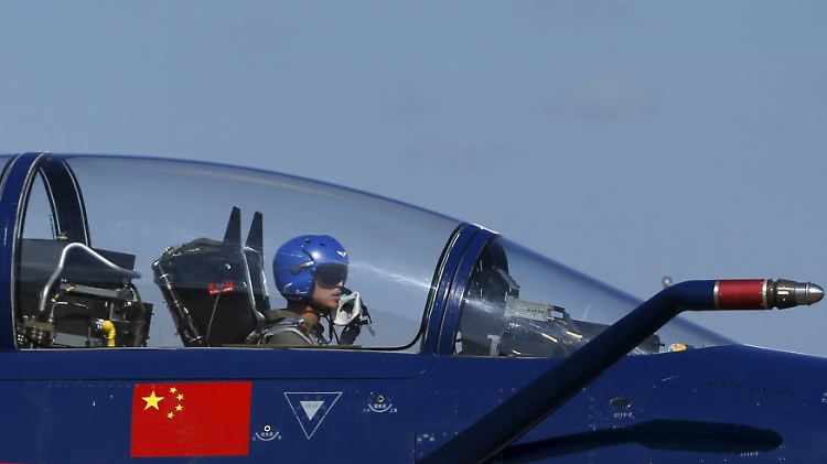 Ein chinesischer Kampfjet.