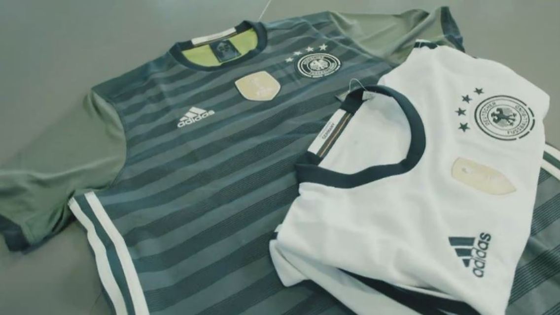 trikot2.JPG