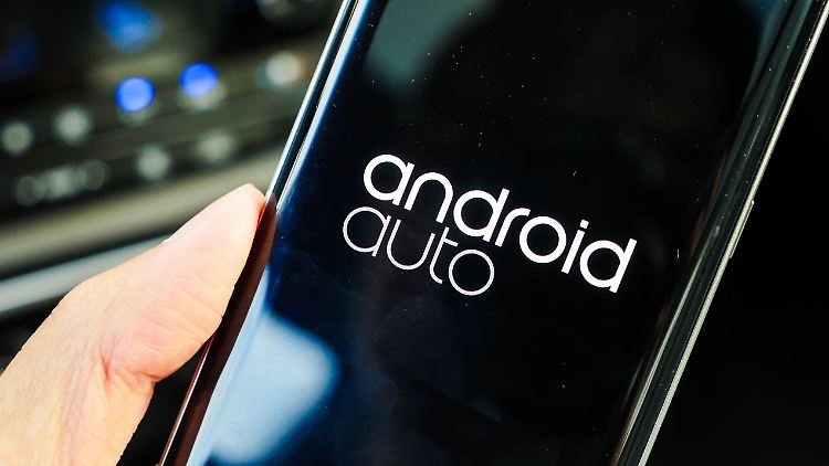 Frei und für Umme sollen die Autobauer Googles Betriebssystem Android in ihren Autos benutzen dürfen.