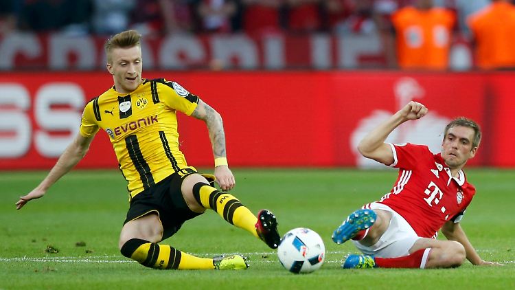 Nach der ersten Halbzeit steht es zwischen den Bayern und dem BVB immer noch 0:0.