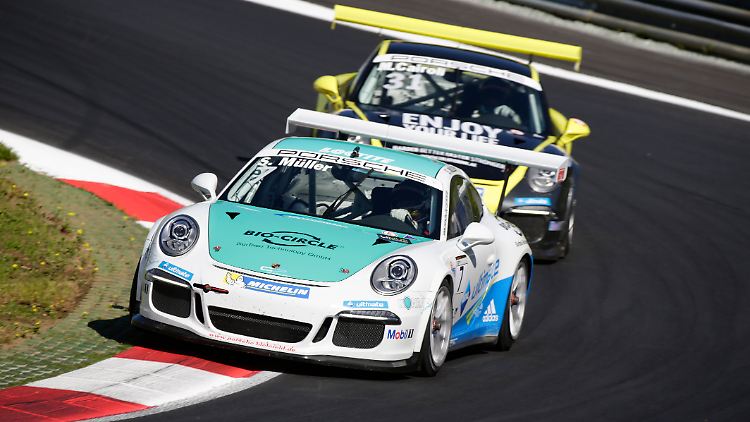 Sven Müller geht als Spitzenreiter ins finale Saisonrennen um den Porsche Carrera Cup.