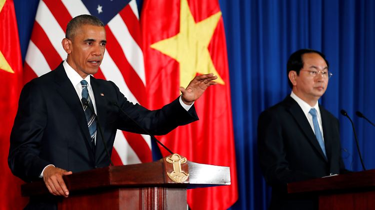 Obama traf in Hanoi seinen vietnamesischen Amtskollegen Quang.