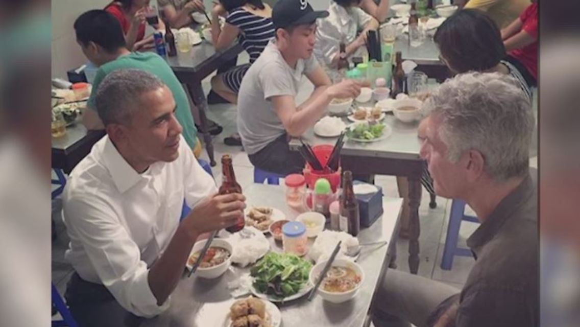 obama hanoi.JPG