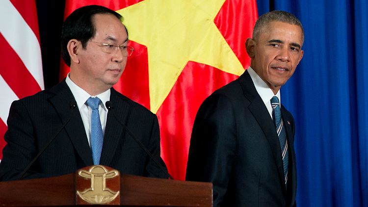 Barack Obama macht einen Zwischenstop in Vietnam, bevor er zum G7-Gipfel nach Japan weiterreist.