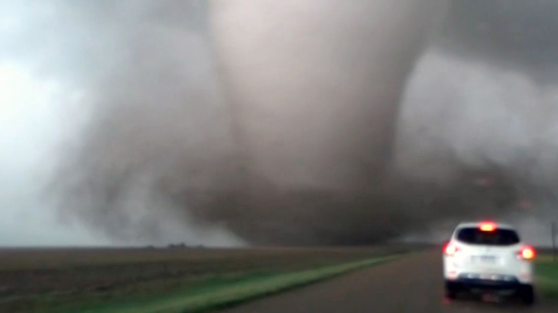 Tornado-Kansas.jpg
