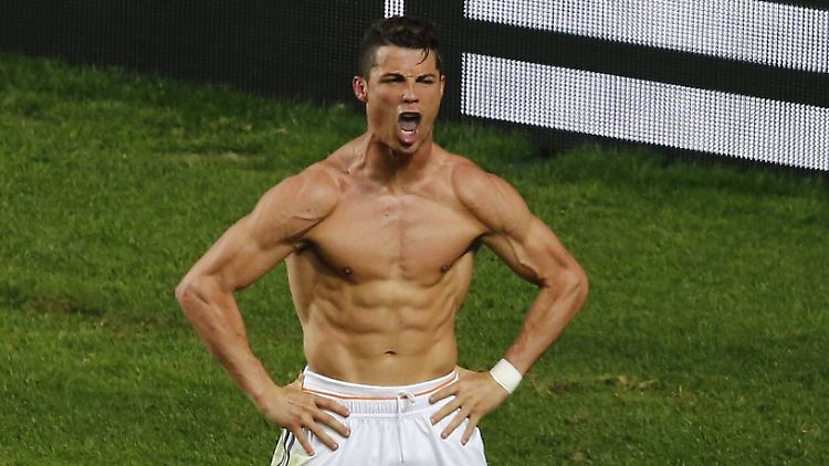 Peinliche Pose: Reals Cristiano Ronaldo nach seinem völlig bedeutungslosen Treffer im Finale der Champions Lague 2014 gegen - Atlético Madrid.