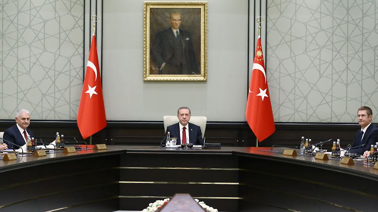Erdogan will nicht mehr länger ein neutraler Präsident sein.
