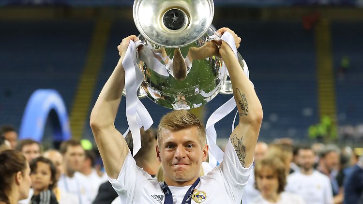 Toni Kroos gewinnt die Champions League nach seinem Triumph mit den Bayern 2013 schon zum zweiten Mal.