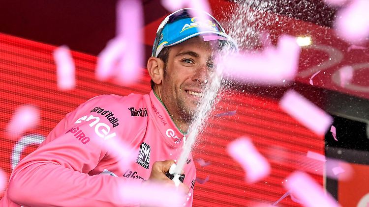 Vincenzo Nibali hat zum zweiten Mal den Giro d'Italia gewonnen.