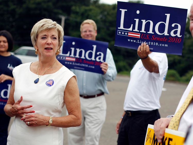 Linda McMahon, Ehefrau von WWE-Chef Vince McMahon, hat sich aus dem Wrestlinggeschäft zurückgezogen, um sich der Politik zu widmen.