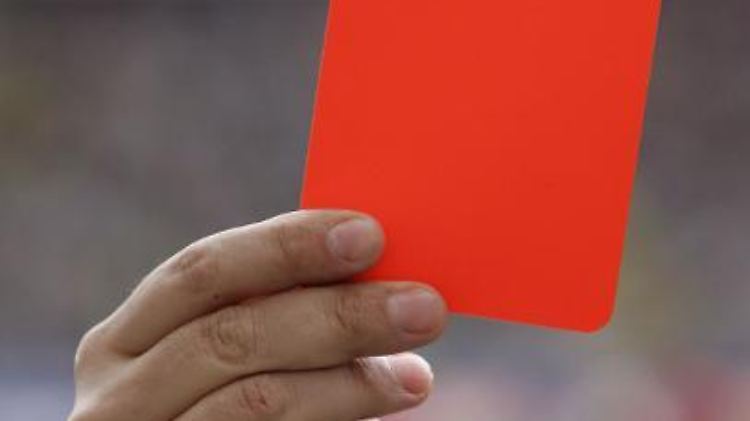 Wegen Manipulationsverdacht werden fünf Verantwortliche des FC Bari verurteilt.