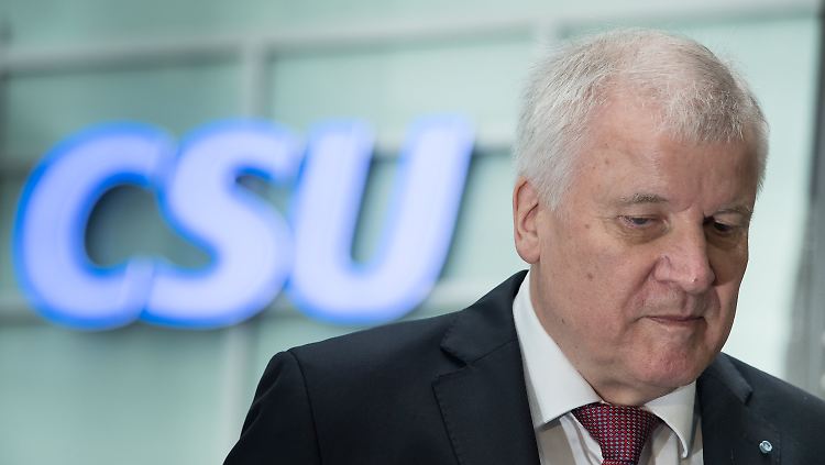 CSU-Chef Seehofer dringt auf Ergebnisse.