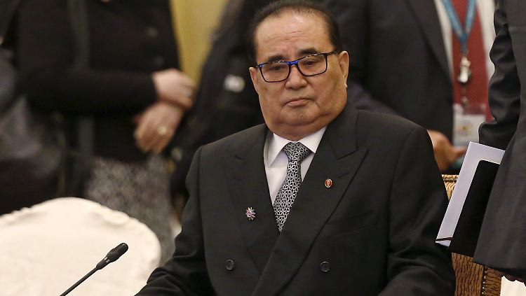 Ri Su Yong ist derzeit zu Besuch in Peking.