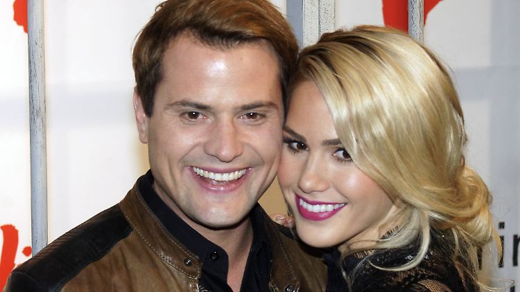 Bald im "Sommerhaus der Stars": Promi-Pärchen Rocco Stark und Angelina Heger.