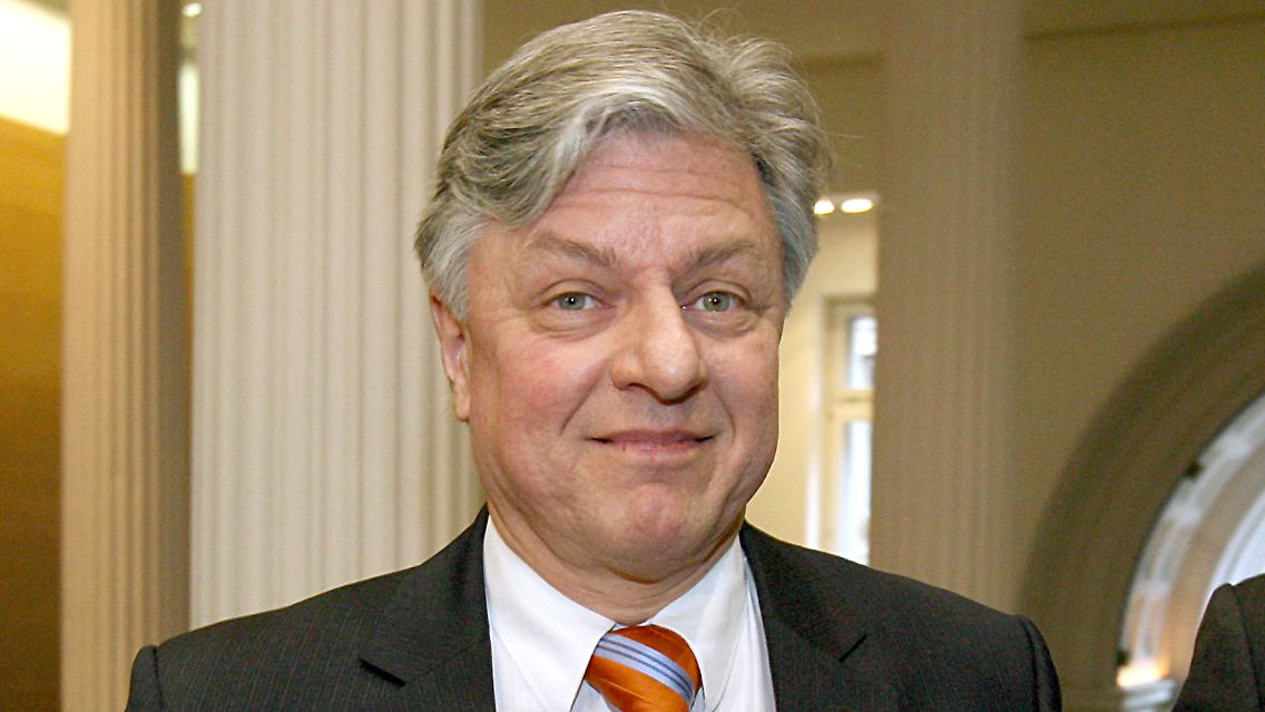 Helmuth Schuster