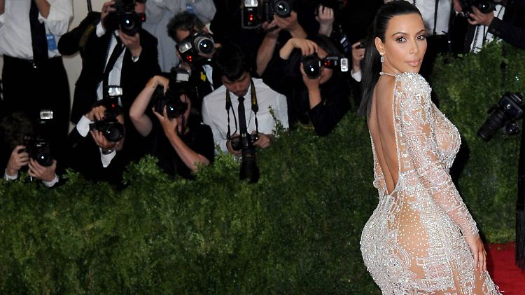Ihr ausladendes Hinterteil ist Kim Kardashians Markenzeichen.