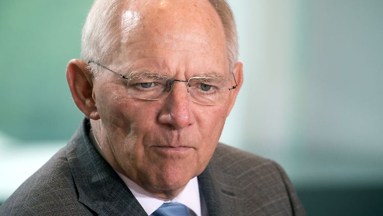 Schäuble: Die AfD spiele auf gefährliche Weise mit dem Feuer.