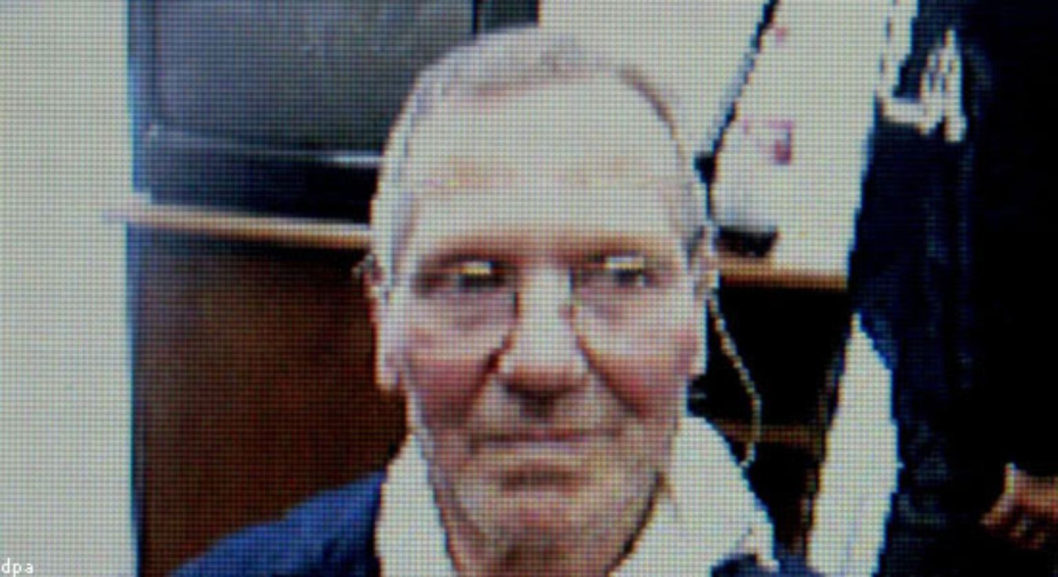 Nach mehr als 40 Jahren auf der Flucht ist der meistgesuchte Mann Italiens, Mafia-Boss Bernardo Provenzano, im April 2006 in seiner Heimat Sizilien verhaftet worden.
