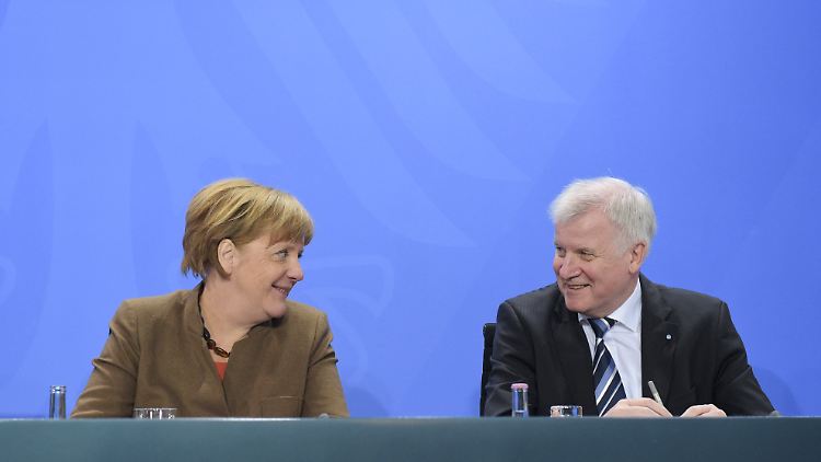 Haben Gesprächsbedarf: Angela Merkel und Horst Seehofer.