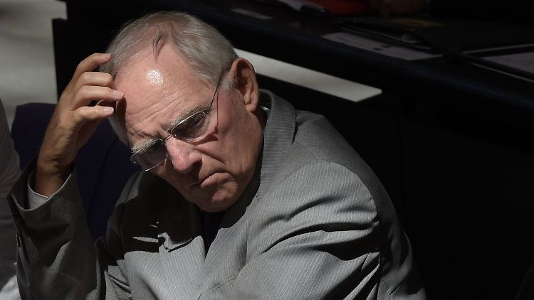 Bundesfinanzminister Wolfgang Schäuble weiß nicht, wovon er redet - das sieht zumindest Carlos Cesar so. 