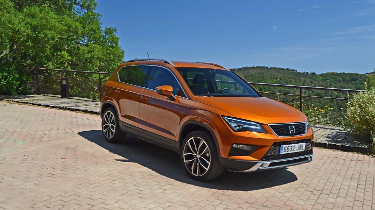 Mit 4,36 Meter Länge fährt der Seat Ateca sauber in das Segment der kompakten SUV ein.